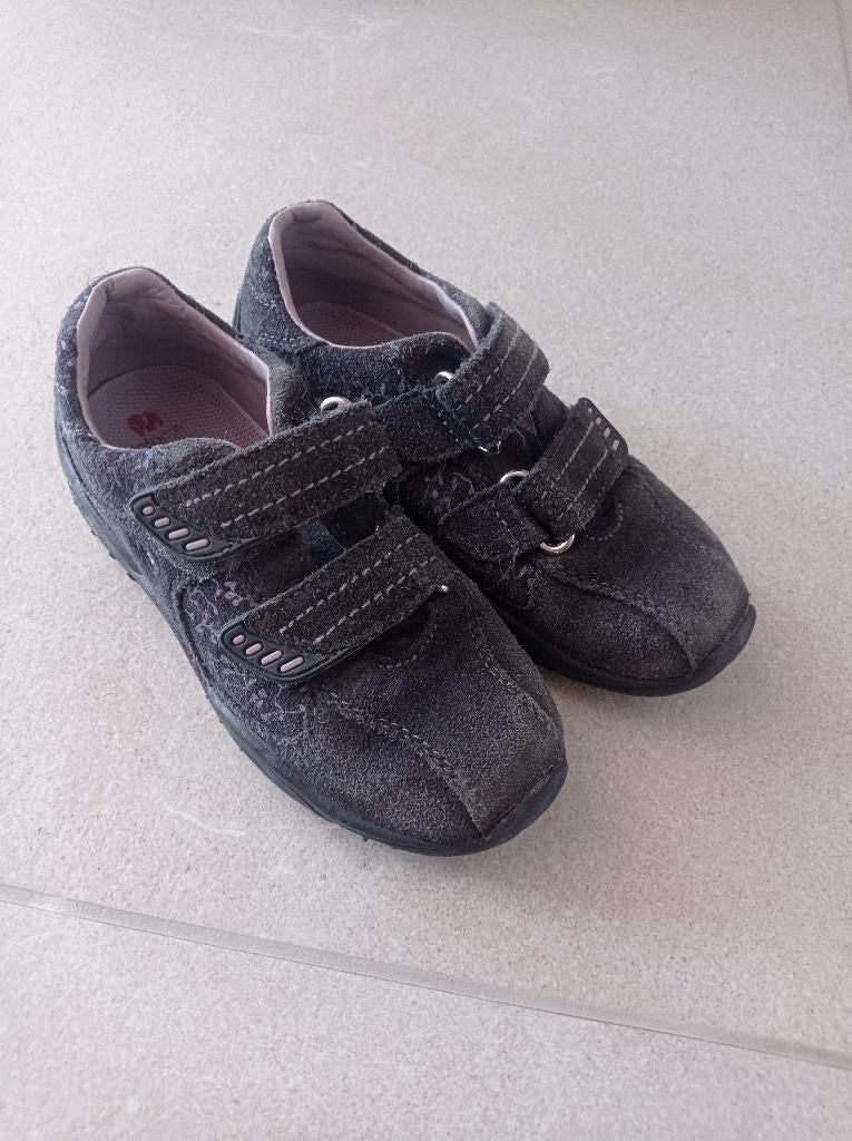 Kinderschoenen, Ophalen, Gebruikt