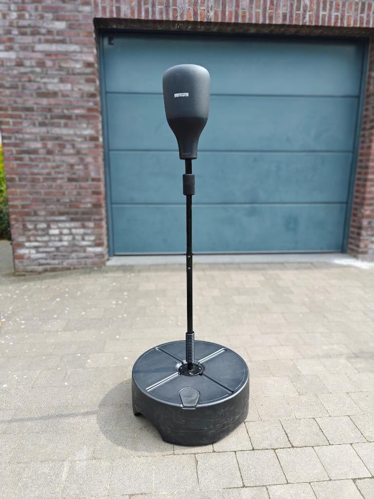 DOMYOS Boksbal  (als nieuw), Sports & Fitness, Boxe, Enlèvement, Comme neuf, Punching-ball