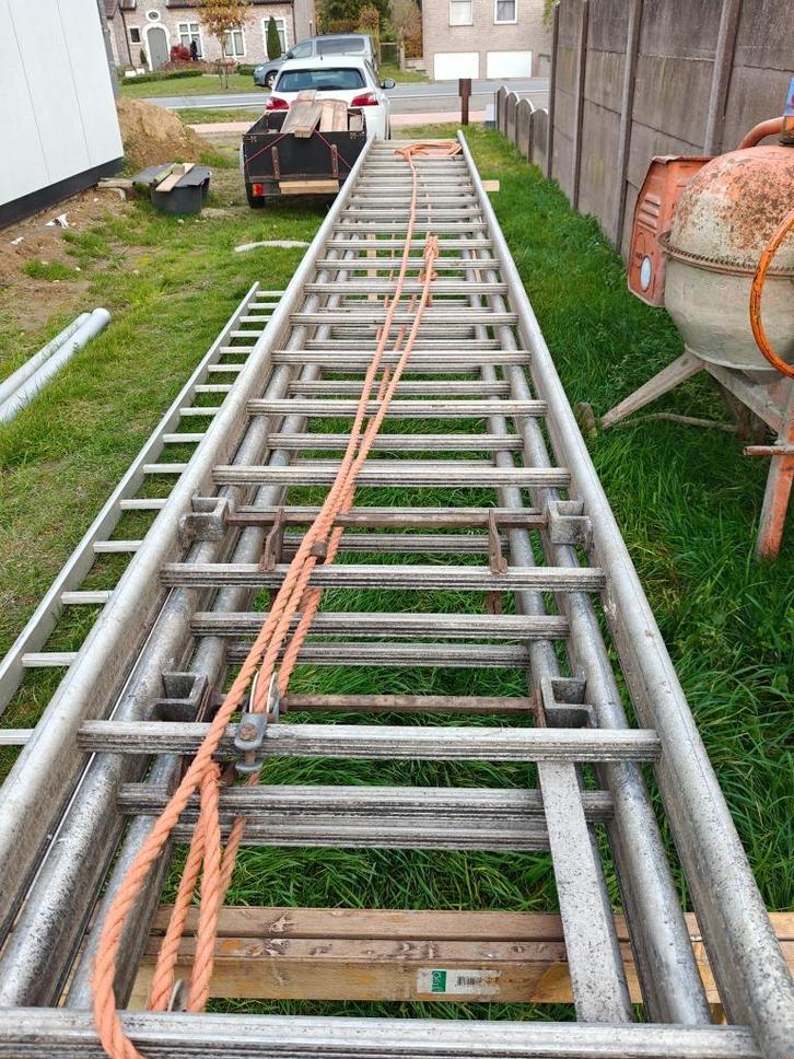 3-delige ladder, Doe-het-zelf en Bouw, Ladders en Trappen, Gebruikt, Ladder, 4 meter of meer, Opvouwbaar of Inschuifbaar, Ophalen