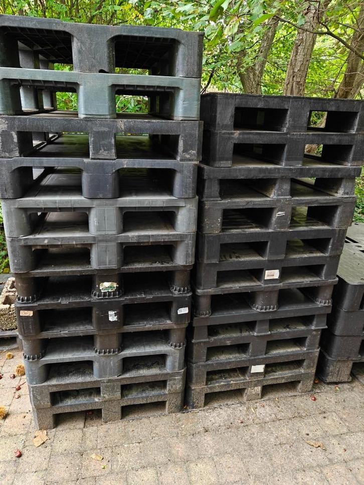 20 Kunststof paletten MIX, Doe-het-zelf en Bouw, Hout en Planken, Gebruikt, Ophalen