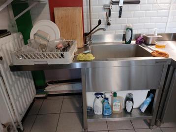 Evier cuisine Horeca 1 vasque avec robinet et douche beschikbaar voor biedingen