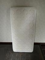 Matras voor babybedje, Enlèvement, Utilisé, Lit