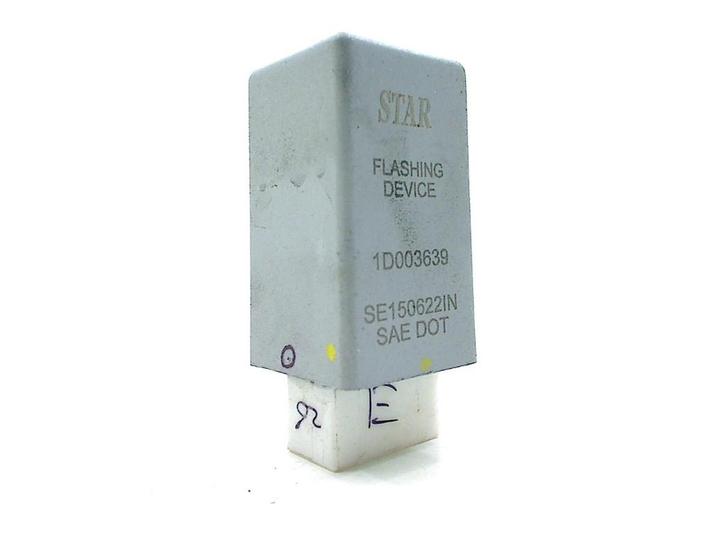 RELAIS Aprilia SR COMPACT GT200 E5 (RP8MD) (01-2022/-), Motoren, Onderdelen | Overige, Gebruikt