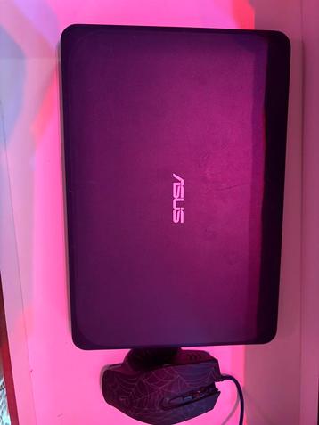 Asus laptop  beschikbaar voor biedingen