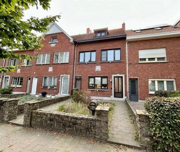 Huis te koop in Ekeren, 4 slpks beschikbaar voor biedingen