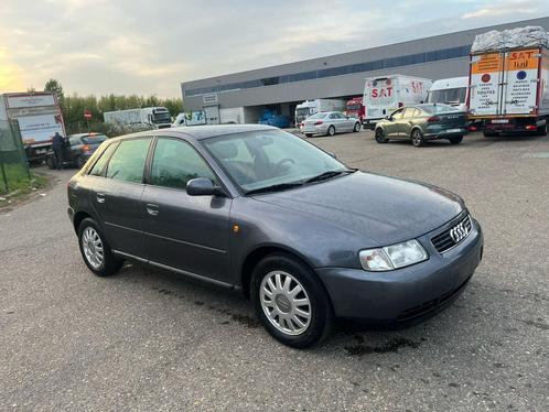 Audi A3 / 1.6 Benzine / Automaat, Auto's, Audi, Bedrijf, Te koop, A3, ABS, Airbags, Airconditioning, Boordcomputer, Centrale vergrendeling