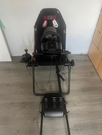 Logitech G923 + Shifter en Racestoel Next Level Gt beschikbaar voor biedingen