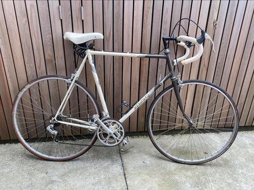 Diamond “New Select” retro koersfiets in wit en grijs, Fietsen en Brommers, Fietsen | Racefietsen, Gebruikt, Overige merken, 10 tot 15 versnellingen
