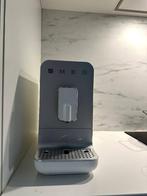 Smeg Volautomatische Bean to Cup koffiemachine, Ophalen, Afneembaar waterreservoir, Koffiemachine, Koffiebonen