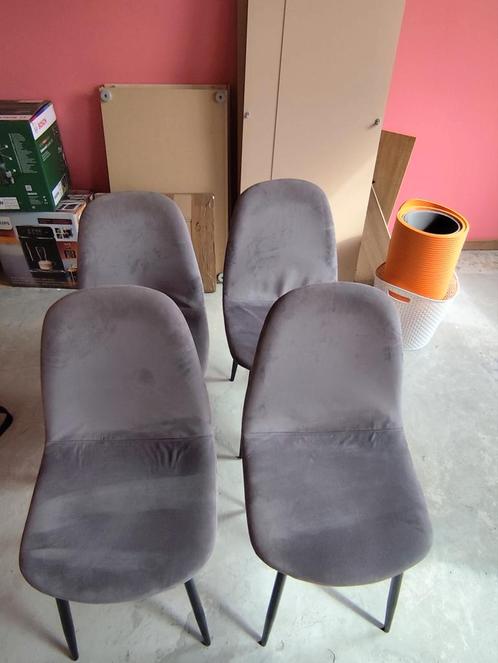 4 stoelen Fluweel grijs, Huis en Inrichting, Stoelen, Zo goed als nieuw, Grijs, Ophalen