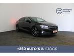 Opel Insignia 2.0 BENZINE AUTOMAAT *HEAD-UP DISPLAY*WINTERP, Auto's, Opel, Automaat, Euro 6, Zwart, Berline