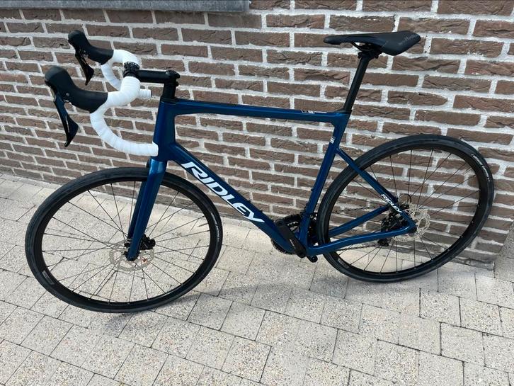 Ridley Grifn maat large volledig shimano 105, Fietsen en Brommers, Fietsen | Racefietsen, Nieuw, Heren, Overige merken, Meer dan 20 versnellingen