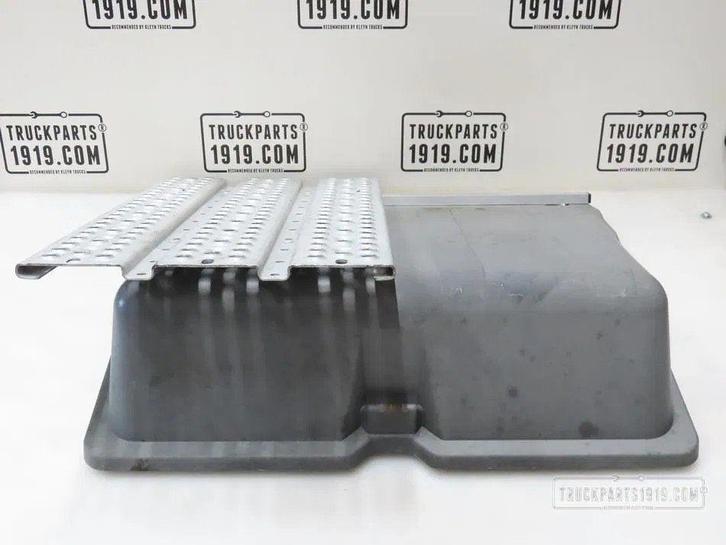 Mercedes-Benz MB A9605410105 | Accudeksel, Auto-onderdelen, Vrachtwagen-onderdelen, Mercedes-Benz, Gebruikt, Ophalen