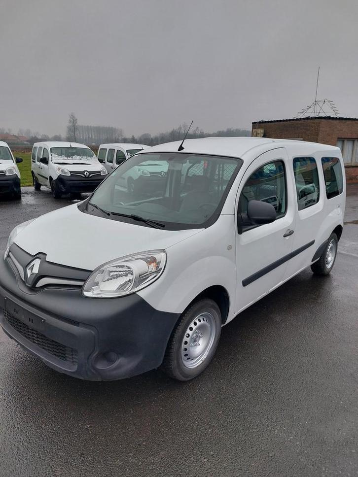 RENAULT KANGOO MAXI 1.5DCI ADBLUE 31000KM PR 9250€EX BTW, Auto's, Bestelwagens en Lichte vracht, Bedrijf, Te koop, ABS, Airbags