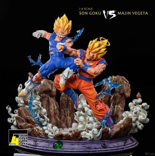 Son Goku vs Majin Vegeta, Collections, Statues & Figurines, Comme neuf, Enlèvement ou Envoi
