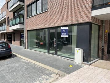 Te koop / te huur bedrijfsvastgoed 160m² centrum 3910 Pelt beschikbaar voor biedingen