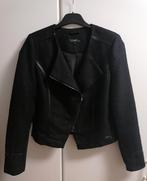 Zwart gevoerd kort vestje zonder kraag met rits, maat 42, Vêtements | Femmes, Vestes & Costumes, Enlèvement ou Envoi, Comme neuf