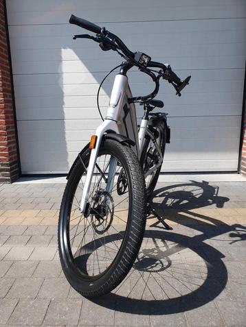 Stromer ST1 - Medium - slechts 3075 km! - 983 Wh beschikbaar voor biedingen