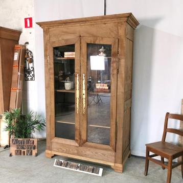Hoge antieke Franse boeken-/vitrinekast in BLANKE eik H 220 beschikbaar voor biedingen