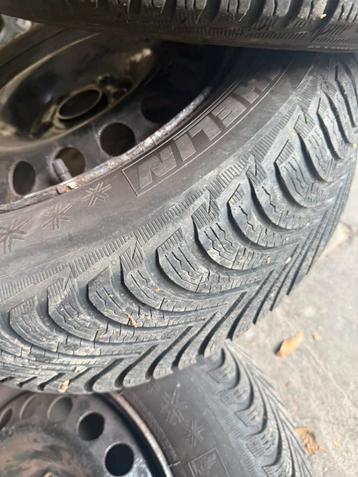 Golf 5 wielen beschikbaar voor biedingen
