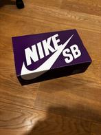 Nike sb dunk cherry maat 42, Kleding | Heren, Schoenen, Ophalen, Zo goed als nieuw