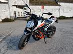KTM Duke 390 - 2500 kms, Échappement sport, Particulier, Permis Moto A2 minimum, 12 à 35 kW
