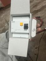 Différentiel 40A 30mA 4p. Type A, Bricolage & Construction, Électricité & Câbles, Enlèvement ou Envoi, Neuf, Autres types