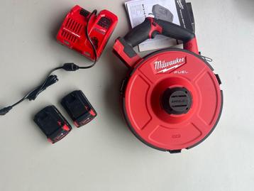 Milwaukee elektrische trekveer set beschikbaar voor biedingen