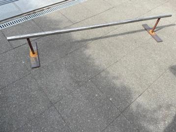Skateboard rail beschikbaar voor biedingen