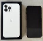Apple iPhone 13 Pro Max 256gb état neuf + 6 coques, Telecommunicatie, Mobiele telefoons | Apple iPhone, Ophalen of Verzenden, Zilver
