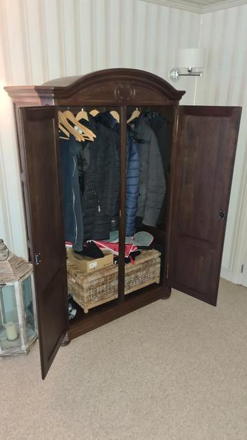 Garderobe kast