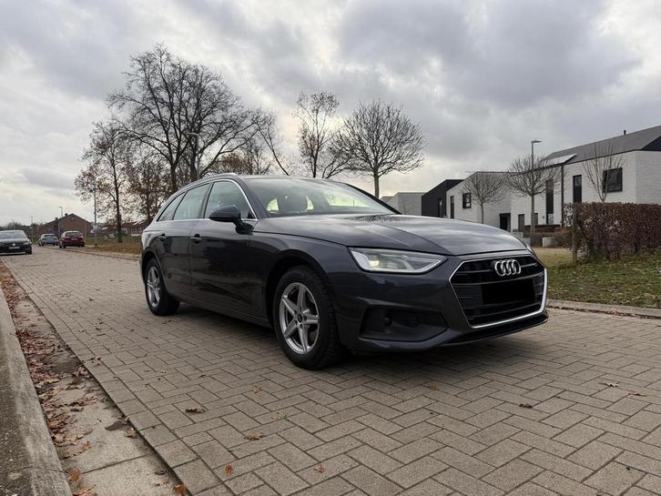 Audi A4 2022 — Automatique — Essence — 120 750 km, Autos, Audi, Particulier, A4, Essence, Euro 6, Automatique, Enlèvement