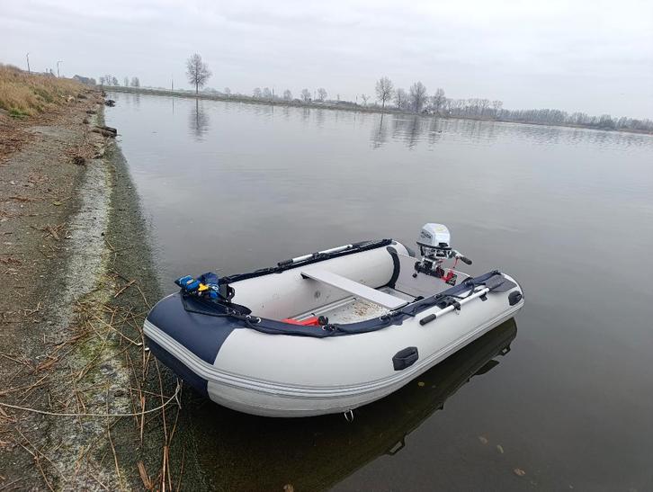 Rubberboot met Honda 5pk, Watersport en Boten, Rubberboten, Zo goed als nieuw, Aluminium, Minder dan 70 pk, Benzine, Ophalen