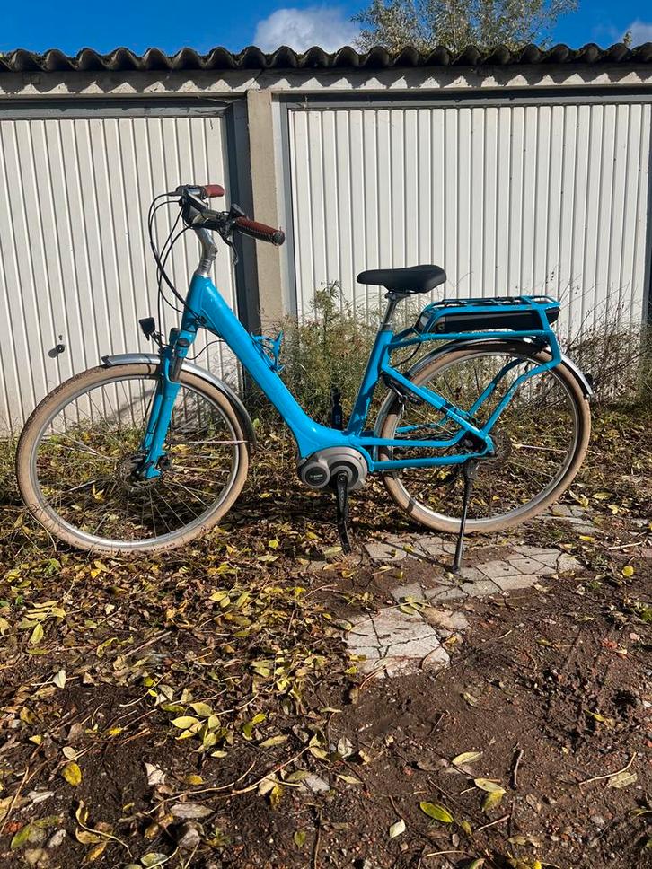 Elektrische fiets cube met bosch middenmotor, Fietsen en Brommers, Elektrische fietsen, Zo goed als nieuw, Cube, Ophalen