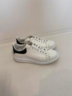 Alexander McQueen sneakers - size 42, Kleding | Heren, Schoenen, Ophalen of Verzenden, Zo goed als nieuw, Sneakers