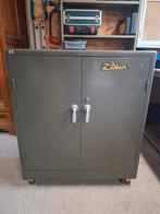 Vintage metalen werkplaatskast op wieltjes, Huis en Inrichting, Ophalen