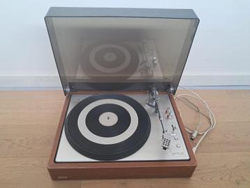 Lenco L85 vintage platenspeler beschikbaar voor biedingen