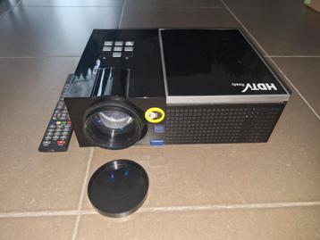 1080p-projector in goede staat  beschikbaar voor biedingen