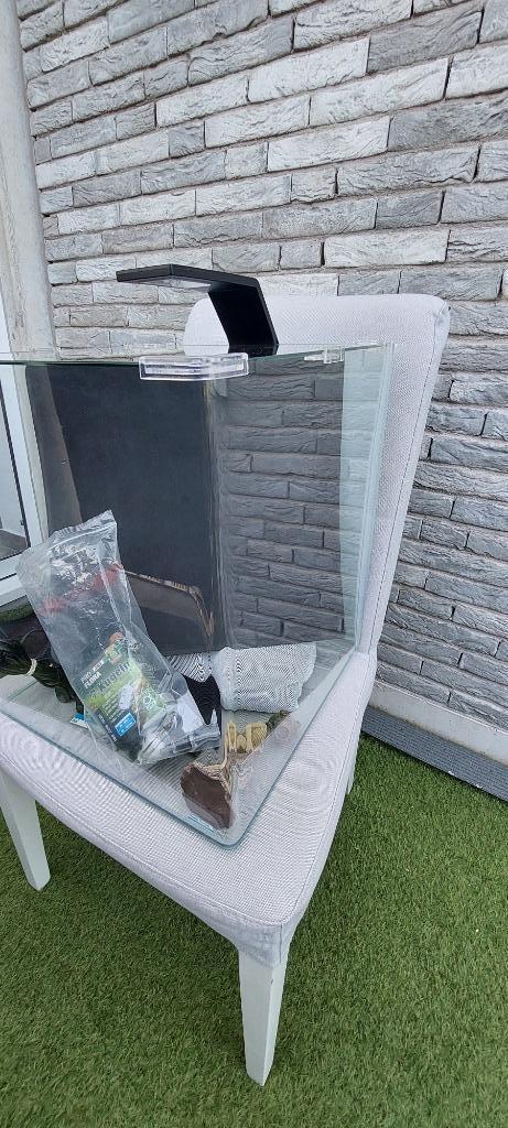 Dennerle 60L compleet aquarium — compleet, Dieren en Toebehoren, Vissen | Aquaria en Toebehoren, Zo goed als nieuw, Leeg aquarium
