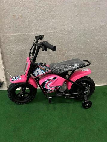 Nieuwe electrische motor met zijwieltjes beschikbaar voor biedingen