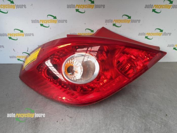 Achterlicht links van een Opel Corsa, Auto-onderdelen, Verlichting, Opel, Gebruikt, 3 maanden garantie