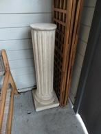 Witte beton zuil, Ophalen, Beton