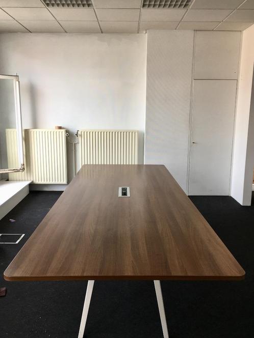 Joyn Vitra bureau vergadertafel Ronan en Erwan Bouroullec, Huis en Inrichting, Bureaus, Zo goed als nieuw, Bureau, Ophalen