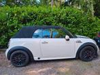 MINI Cooper JCW 211PK 0471 8989 30, Auto's, Automaat, Zwart, Cabriolet, Leder en Stof