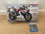 Honda CBR 1000RR-R 30th Anniversary (#14141) + Detail-up, Hobby & Loisirs créatifs, Enlèvement ou Envoi, Plus grand que 1:32, Comme neuf