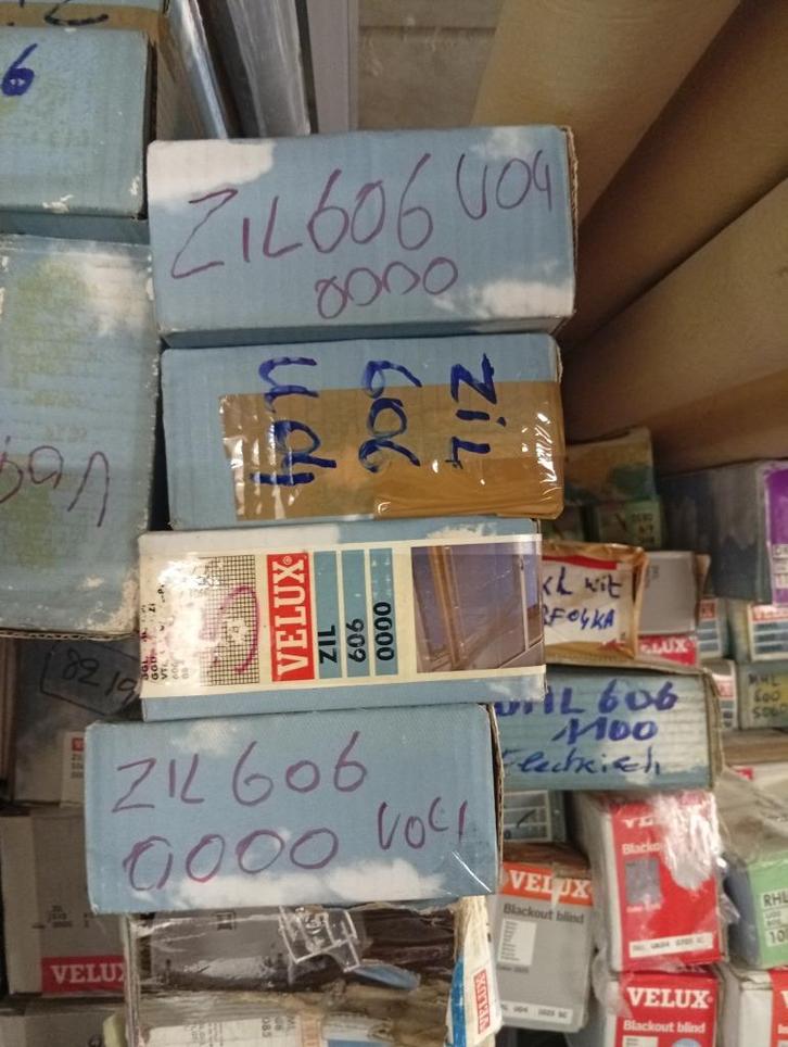 Lot verduisteringsgordijnen en horgordijnen Velux, Doe-het-zelf en Bouw, Deuren en Vliegenramen, Nieuw, Overige typen, Ophalen