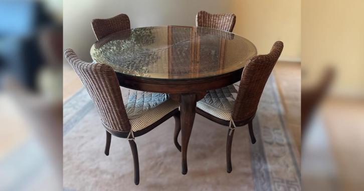 Ronde eettafel met rotan stoelen, Huis en Inrichting, Tafels | Eettafels, Gebruikt, 100 tot 150 cm, 100 tot 150 cm, Vier personen