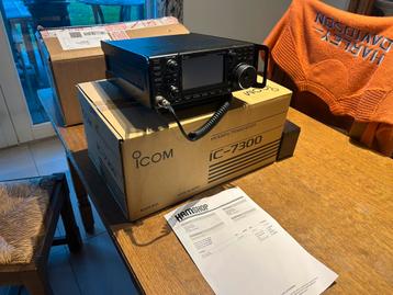 icom ic7300 van 2024 als nieuw!!! beschikbaar voor biedingen