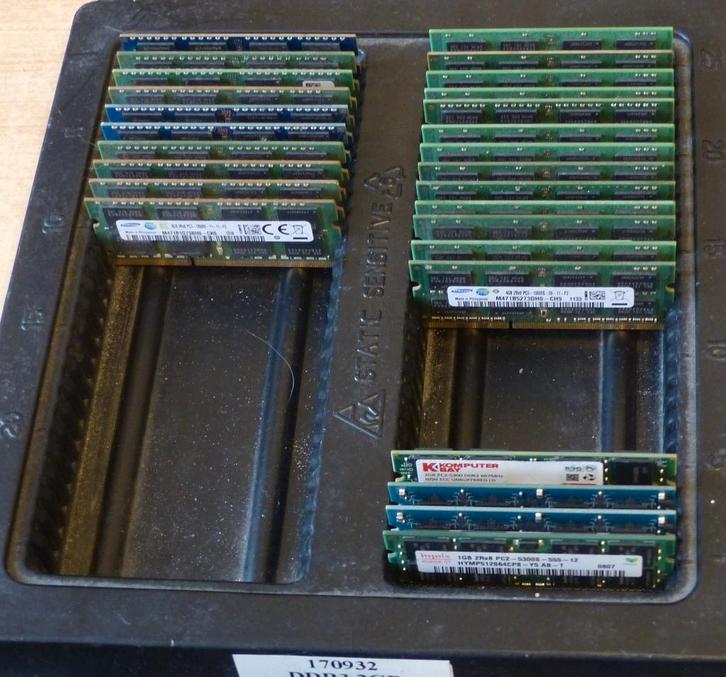 Barrettes mémoire RAM DDR3, Informatique & Logiciels, Mémoire RAM, Utilisé, 8 GB, DDR3, Enlèvement