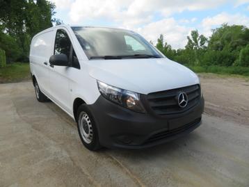 Mercedes-Benz Vito 111cdi - 112.096km - 2019 - €6b, Autos, Achat, Euro 6, Entreprise, Noir